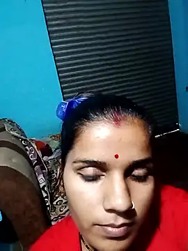 Raveena0990 webcam