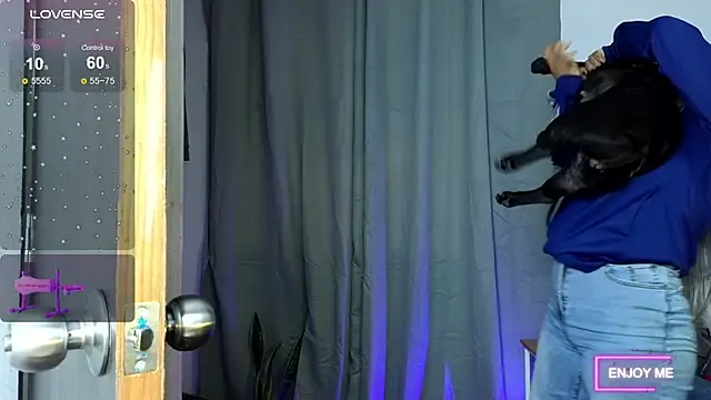 megangil_ webcam
