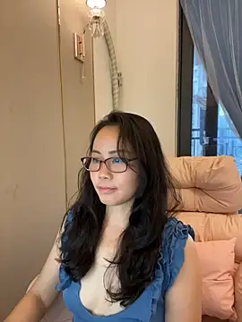 minmin_1370 webcam