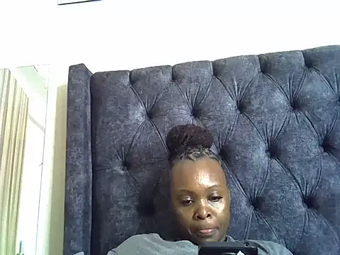 Ebony_dezires webcam