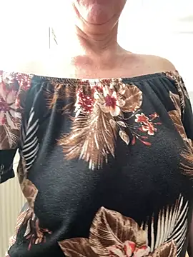 sweetmystery1 webcam