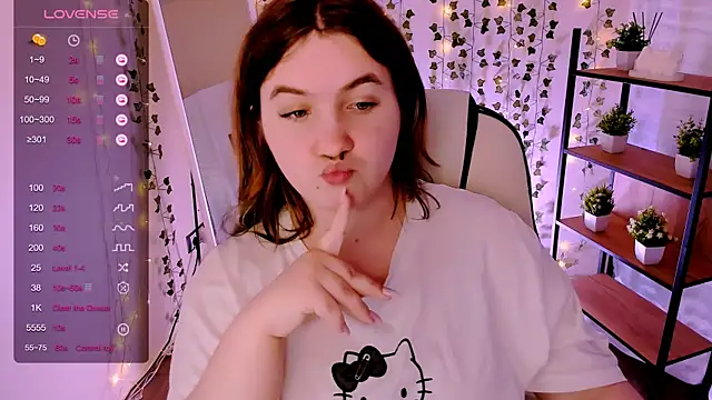 lovelyy_julia webcam