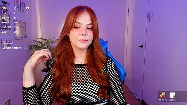Elle_Funning webcam