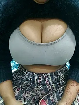 Aashiya_khan0 webcam