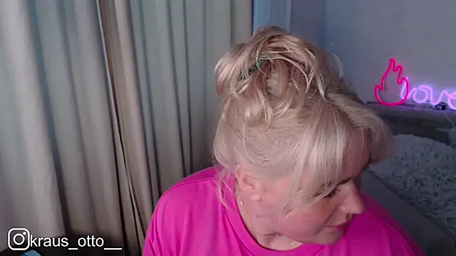 mrs_kitty69 webcam