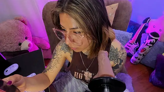 _antonella_dreamss webcam