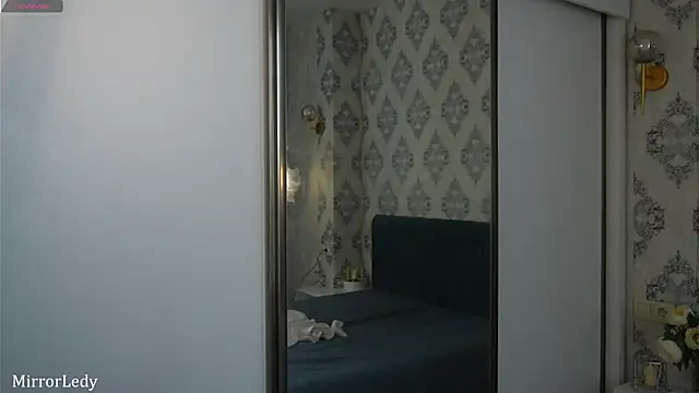 LilyannRosse webcam