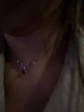 Molly-xiao webcam