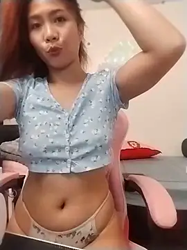 25sweetlilbunny webcam