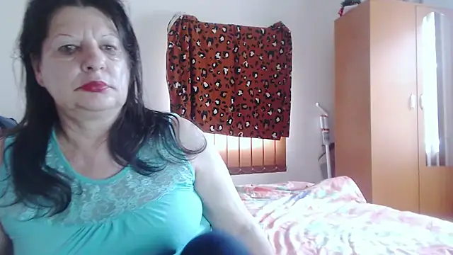 ExtasyMature webcam