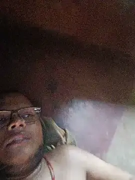 fhkkiyhbnkooiuioplkj webcam