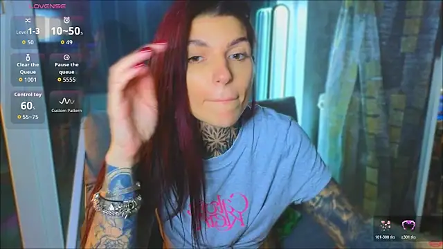 tattooedBabyy webcam