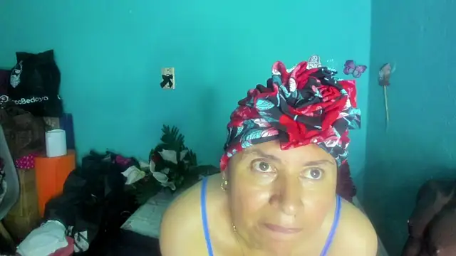 SheraHadee webcam