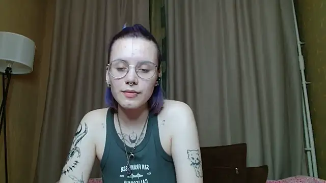 KellePourier webcam
