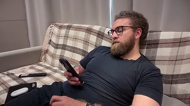 Bear_bear_ webcam