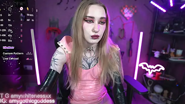 amywhitenessxx webcam