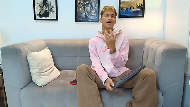 GOLD_BOYS webcam