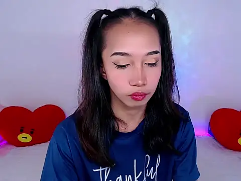 Sweet_kittyxx webcam