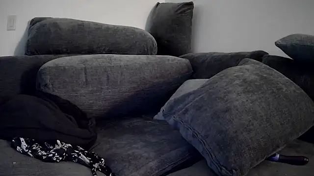 Hottie90210 webcam