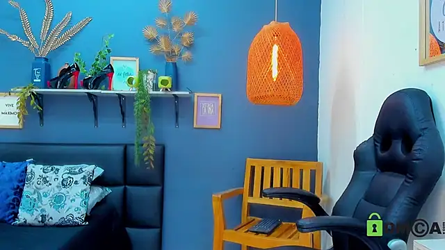 yessila_parker webcam