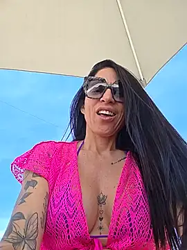 sexy7883 webcam
