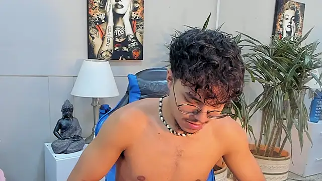 kai_storn webcam