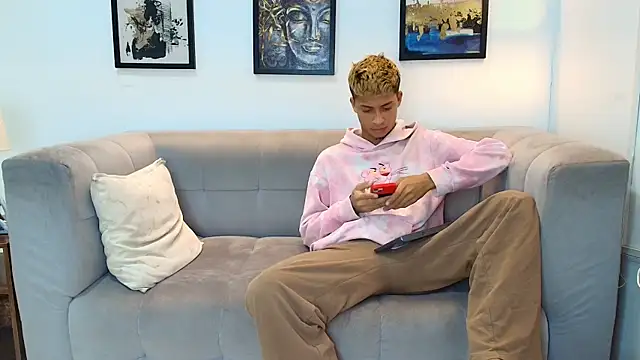 GOLD_BOYS webcam