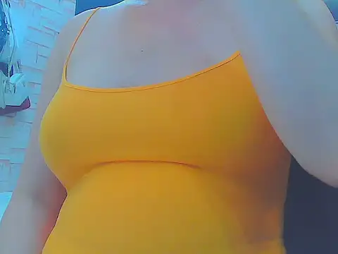 Model: keepmepregnantT