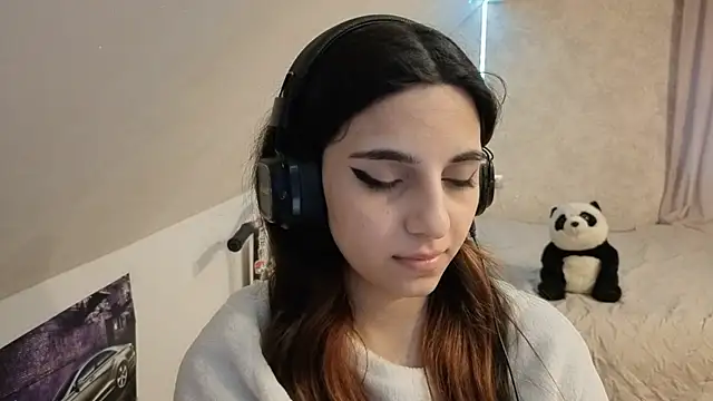 Blissmissataeses webcam