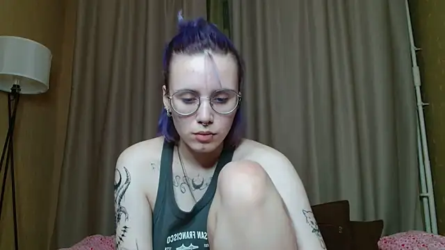 KellePourier webcam