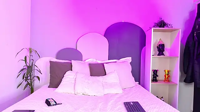 SophieGomez22 webcam