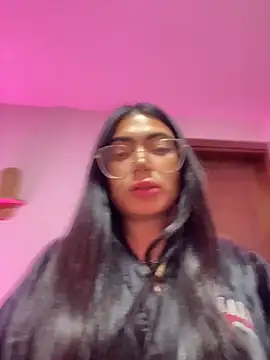 Mia_222 webcam