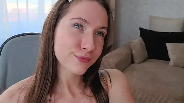 Kira_mindnes webcam