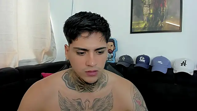 sweetlatinoboy webcam