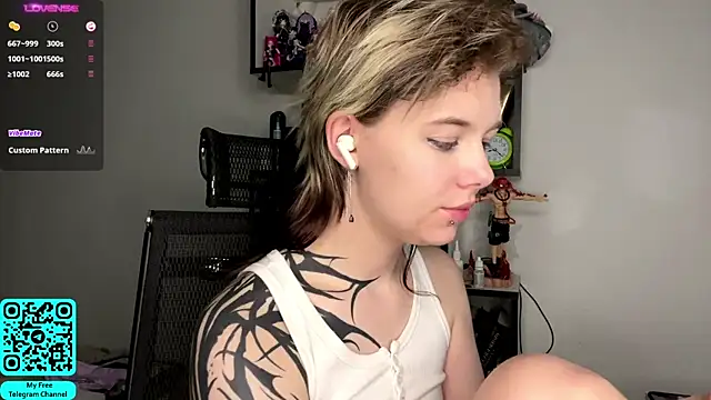 MadalynNosel webcam