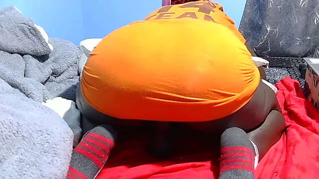 SpiceySnack webcam