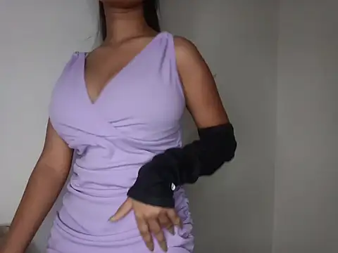 Dancing-doll webcam