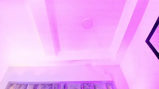 Ciara_Benet webcam