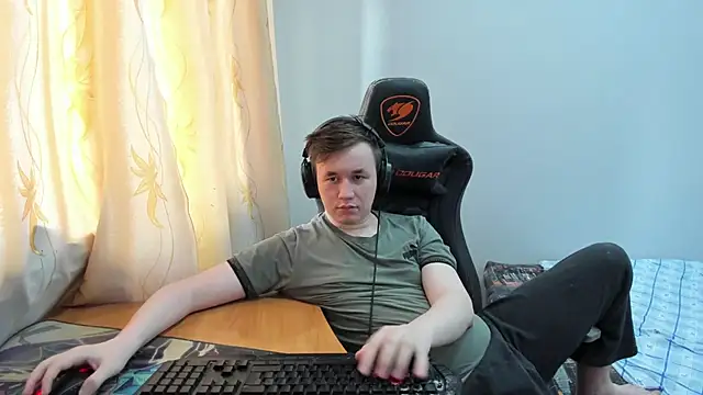 iliaskrislove webcam