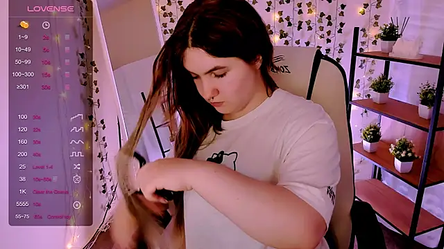lovelyy_julia webcam