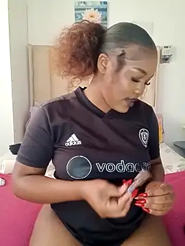 charmainexxx webcam