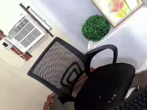 Ms_SultrySallyyxx webcam