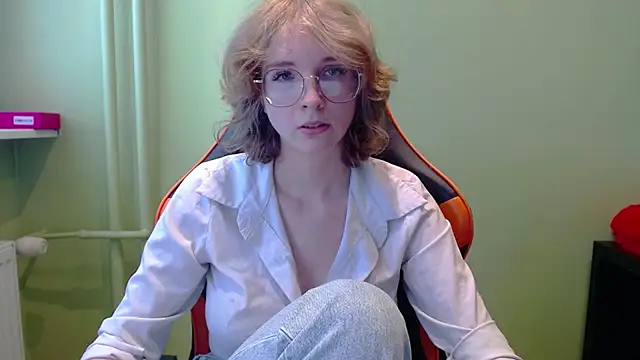 juicyPenny webcam