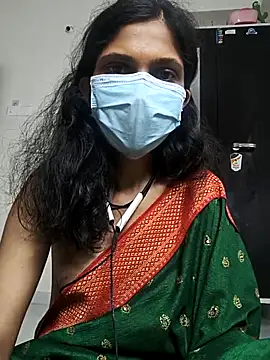 Shivani2002 webcam
