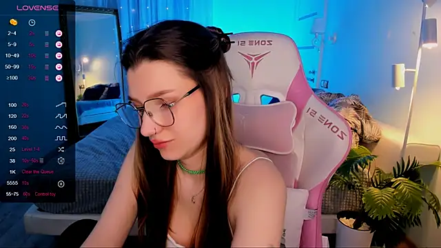 LinaBlossom_ webcam