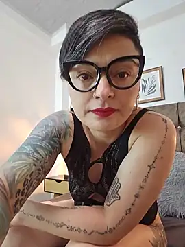 kat_paradise webcam