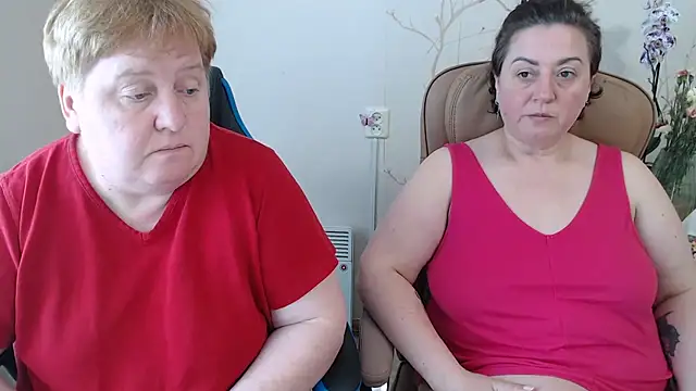 Lindy-Jeanie webcam