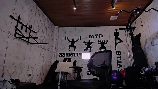 Darius_Wolfe webcam