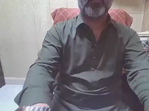 hairymaster95 webcam