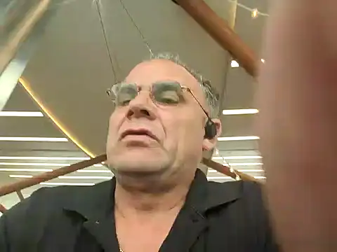twopeopleinlove webcam